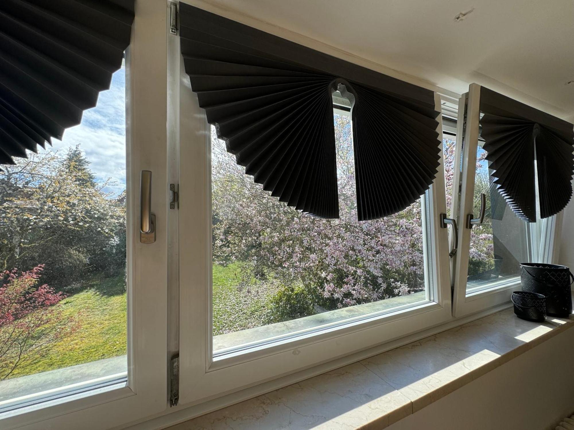 Fewo Boho 110 Qm Mit Bergblick 3 Min Bahnhof Apartment Laufen Exterior photo